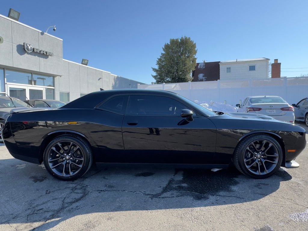 Certified 2022 Dodge Challenger R/T Scat Pack w/ Driver Convenience Group image 8