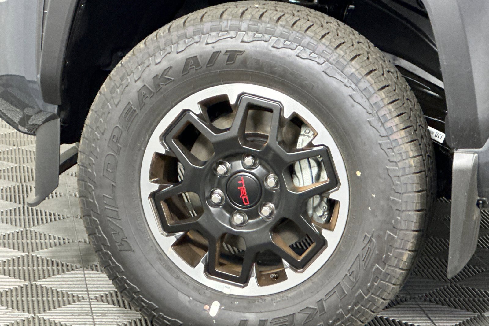 New 2025 Toyota Tacoma TRD Off-Road image 24