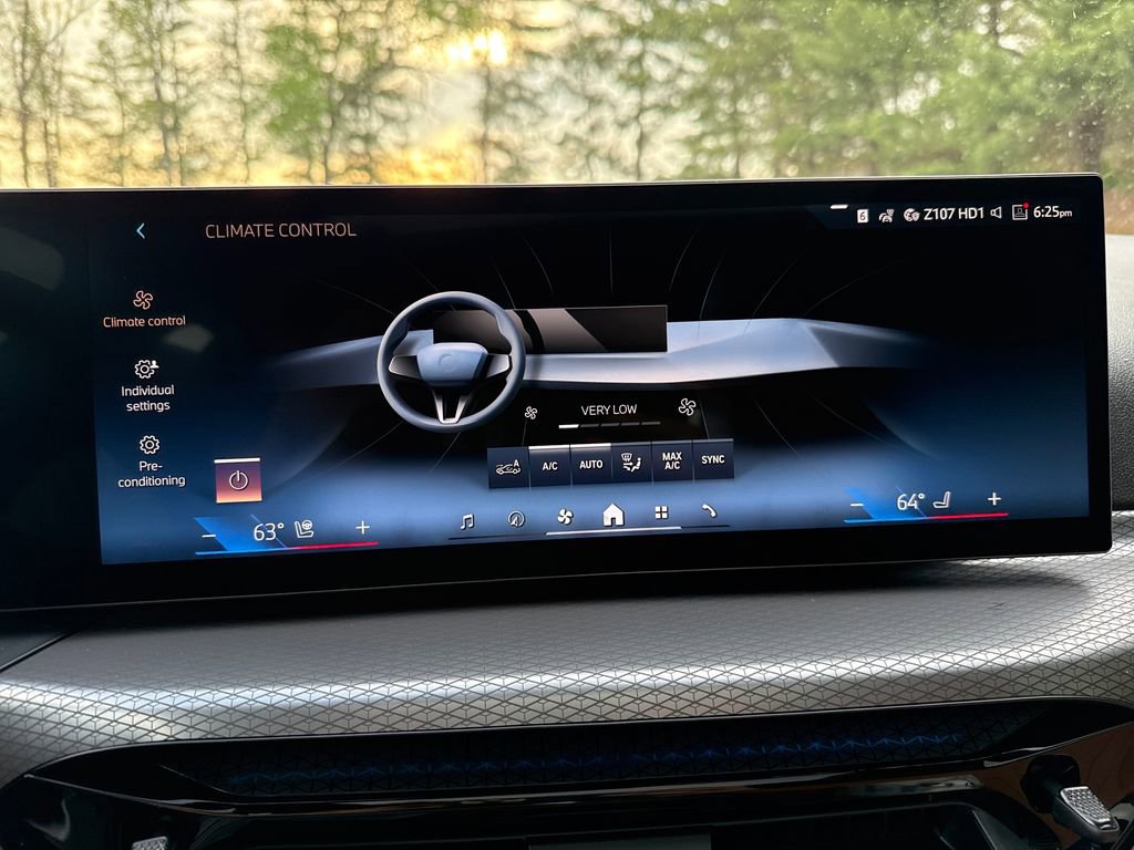 New 2026 BMW i4 xDrive40i w/ Premium Package AWD/4WD image 19