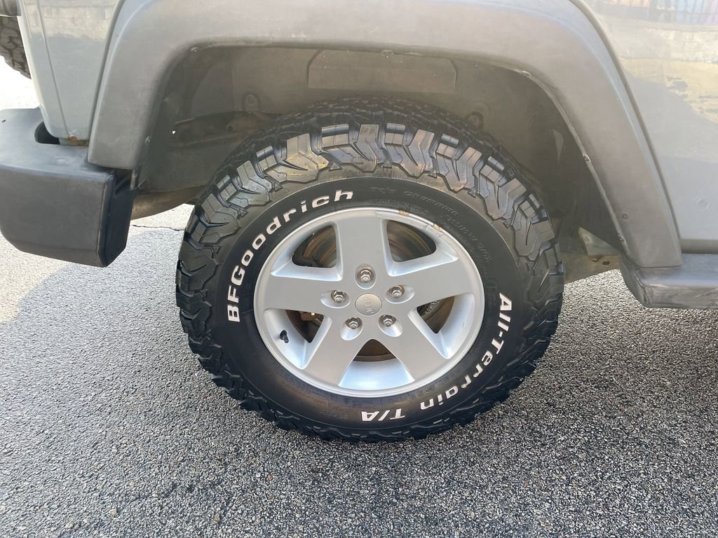 Used 2015 Jeep Wrangler Sport w/ Quick Order Package 24S image 12