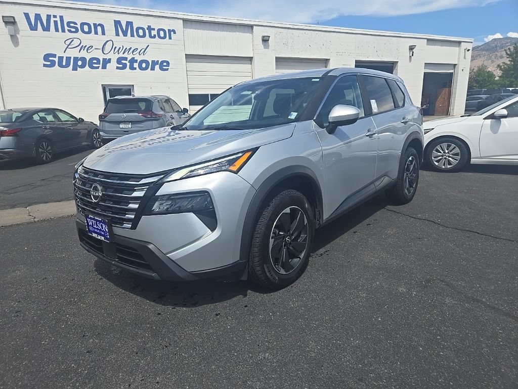 Used 2025 Nissan Rogue SV