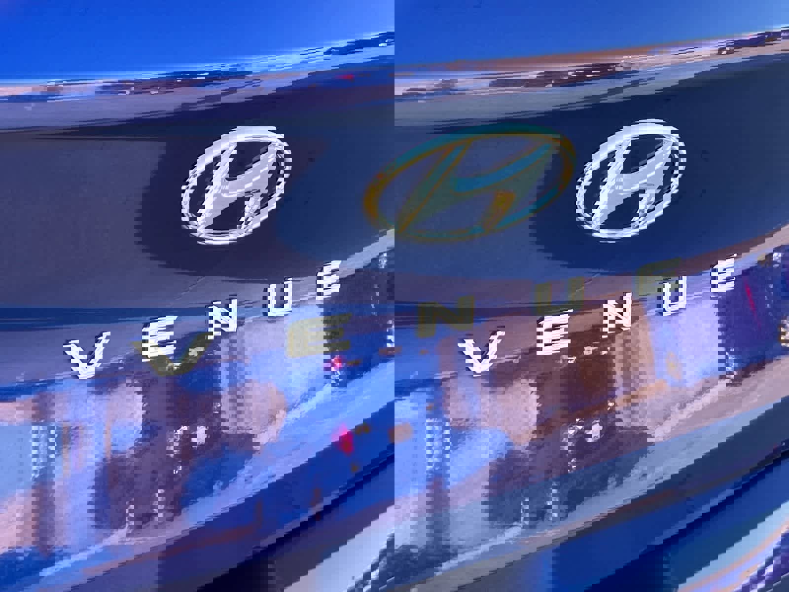 Certified 2022 Hyundai Venue Limited image 27