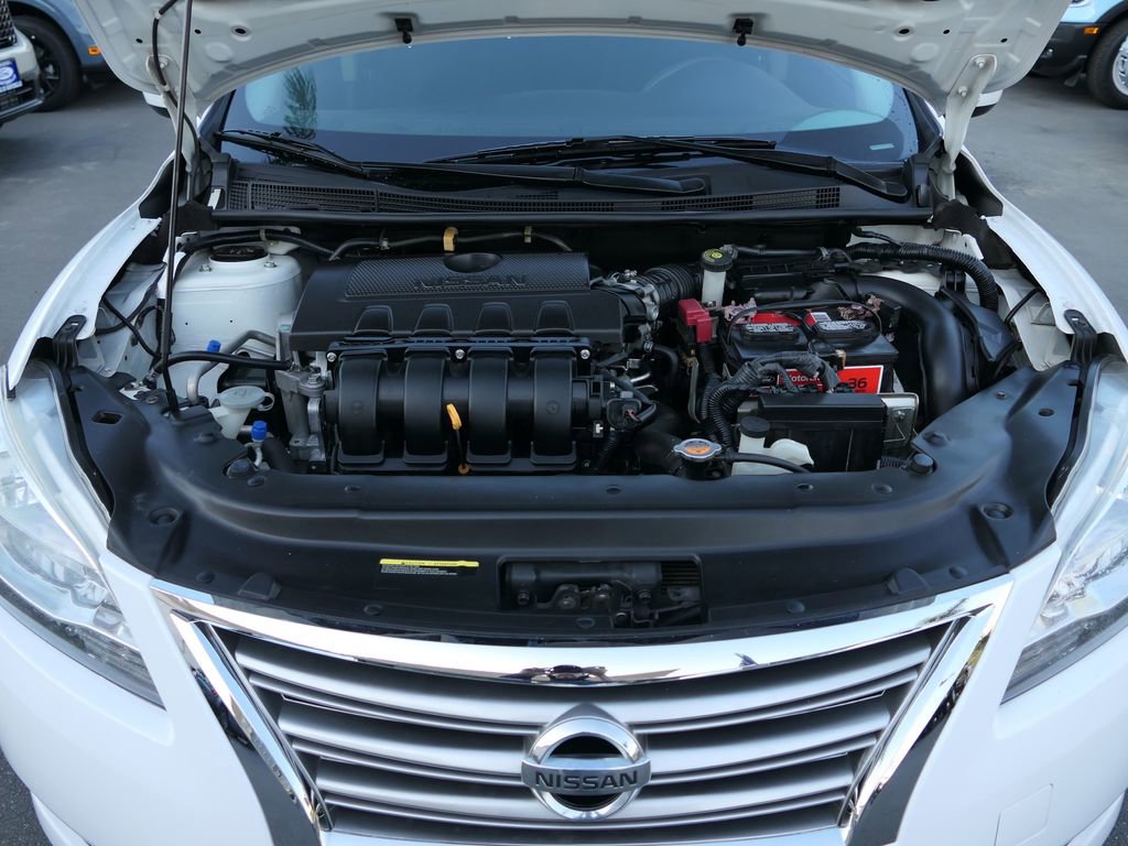 Used 2015 Nissan Sentra S image 29
