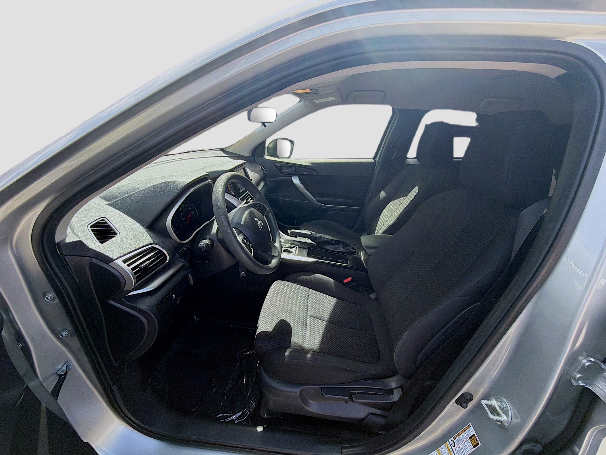 Used 2020 Mitsubishi Eclipse Cross ES image 18