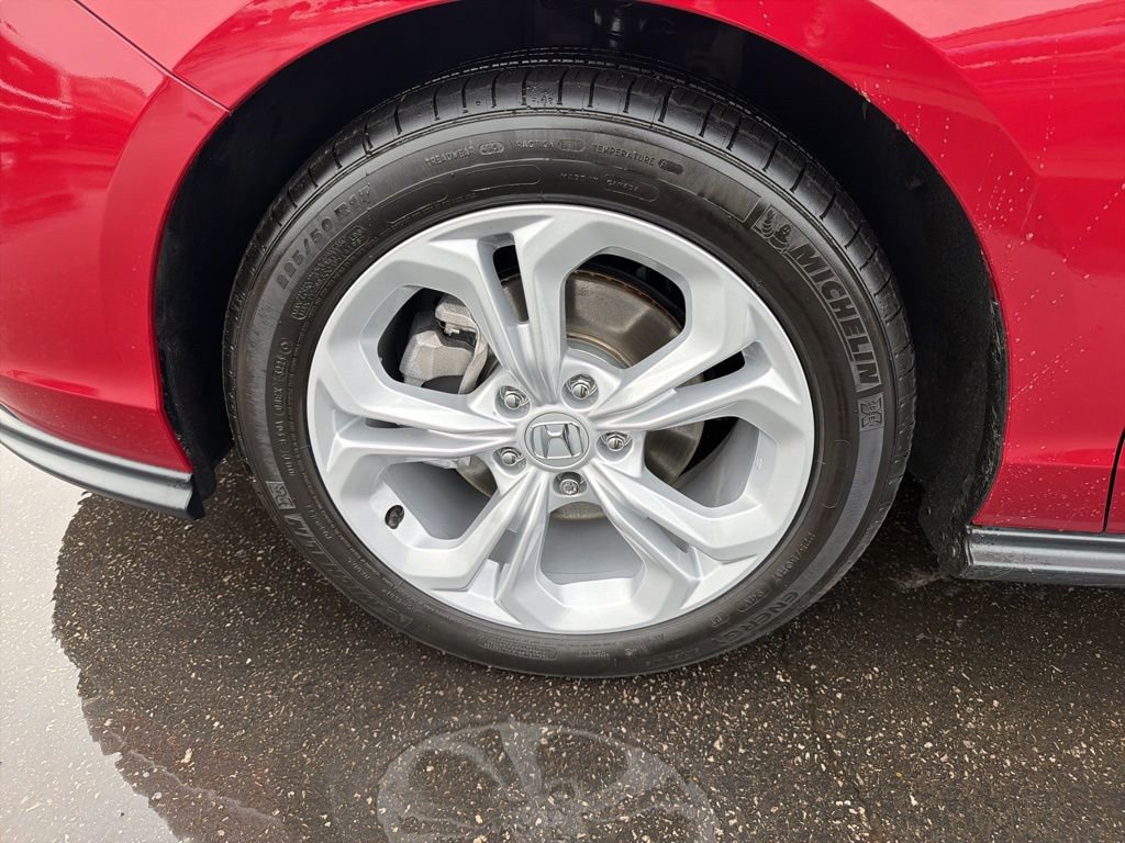 Used 2025 Honda Accord LX image 46