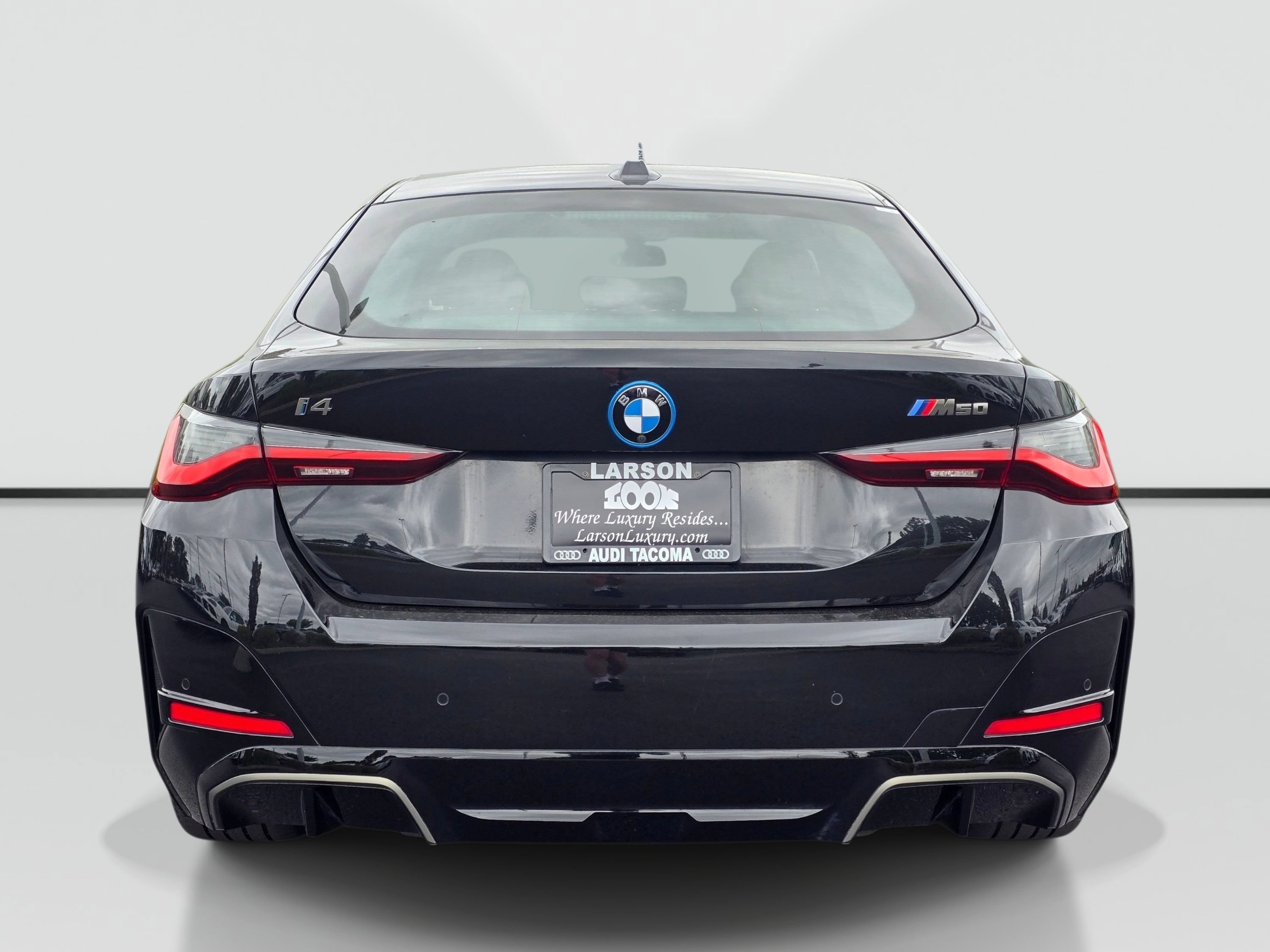 Used 2023 BMW i4 M50 AWD/4WD image 4