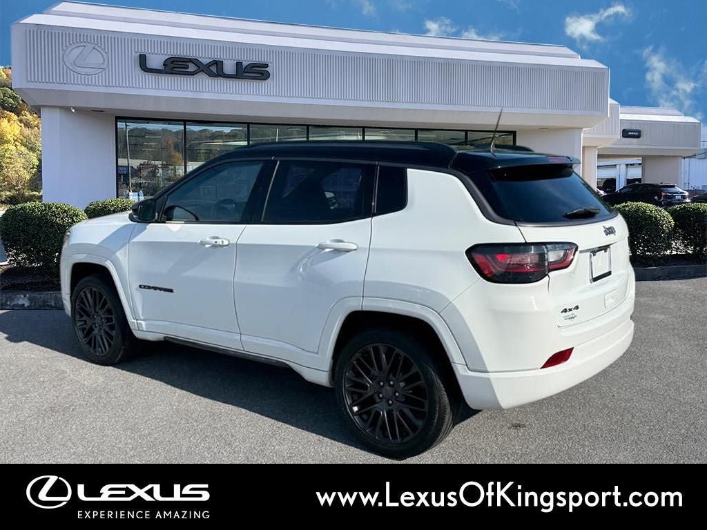 Used 2022 Jeep Compass High Altitude AWD/4WD video 3