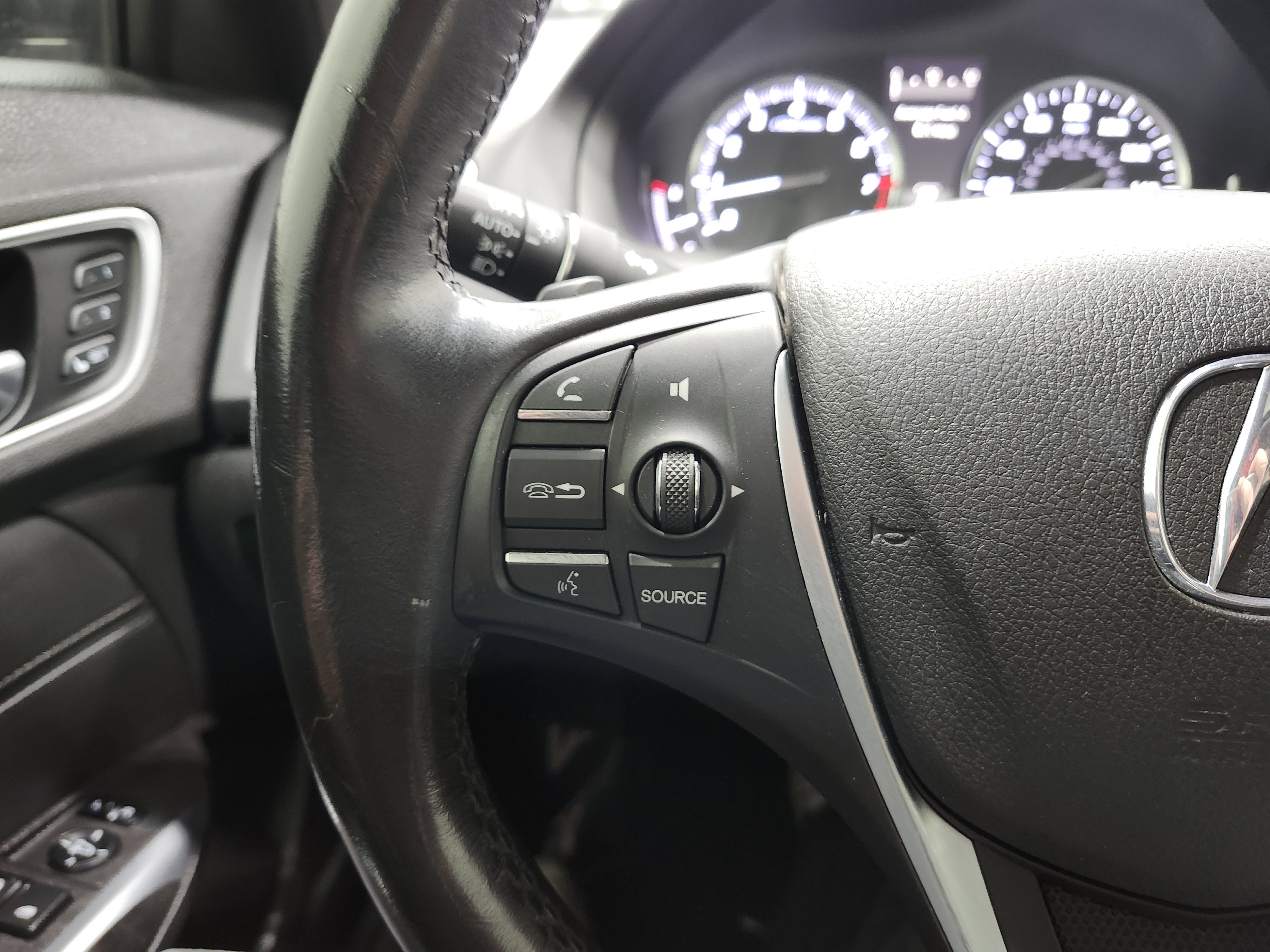 Used 2018 Acura TLX V6 image 37