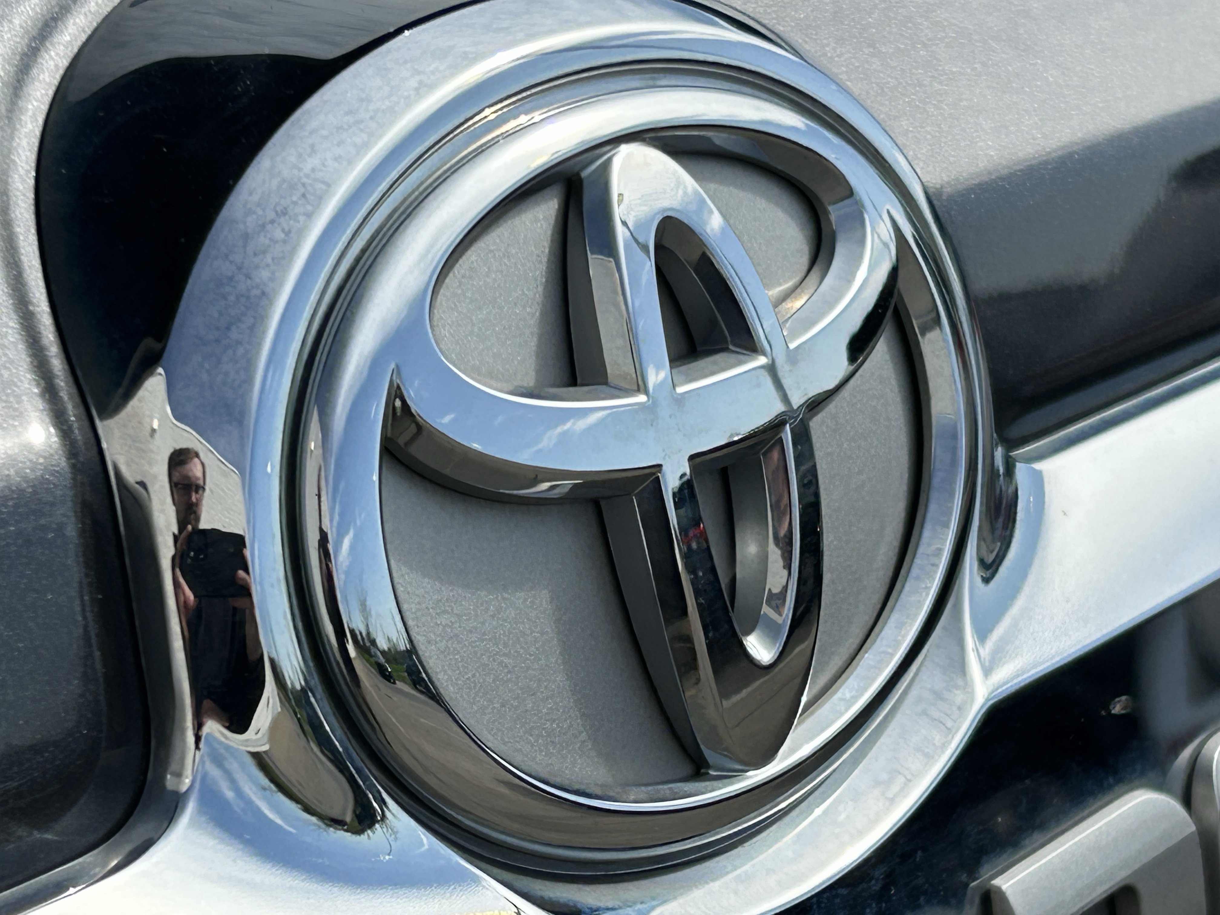 Certified 2023 Toyota 4Runner Limited AWD/4WD image 7