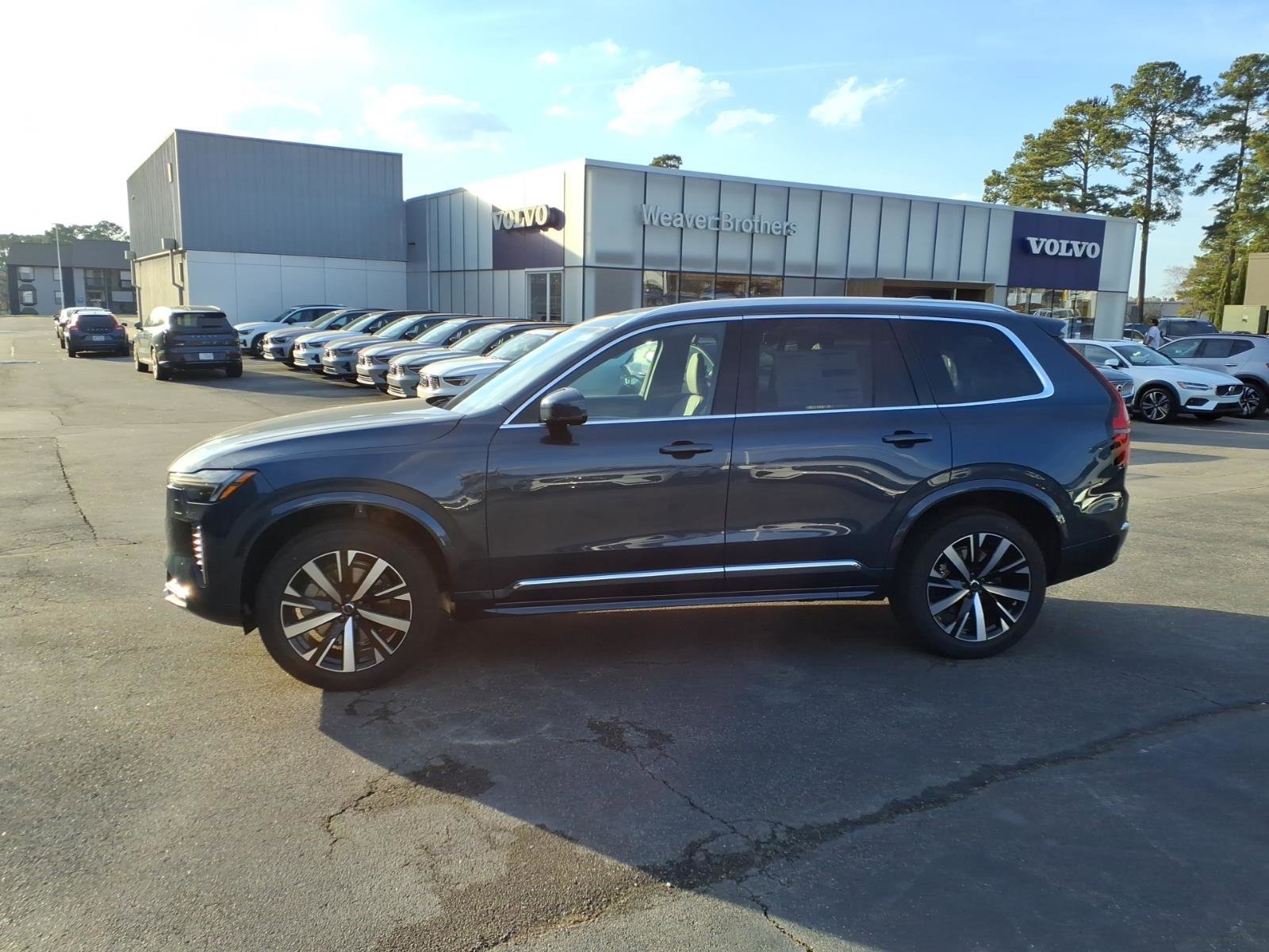 New 2026 Volvo XC90 B6 Core AWD/4WD image 7