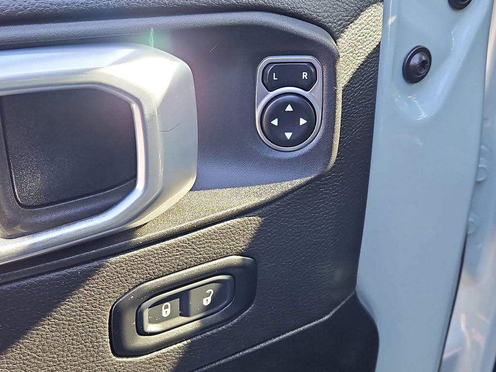 Used 2023 Jeep Wrangler Sahara w/ Dual Top Group image 24