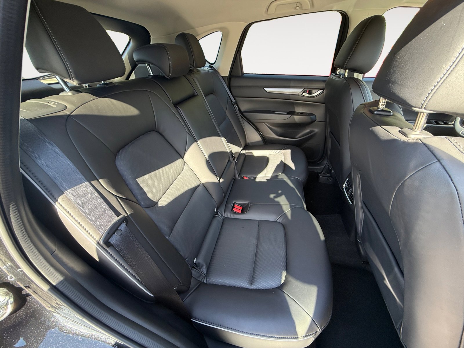 Used 2025 MAZDA CX-5 AWD 2.5 S w/ Select Package image 18