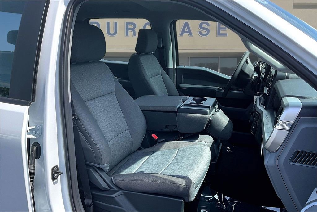 New 2026 Ford F250 XL AWD/4WD image 11