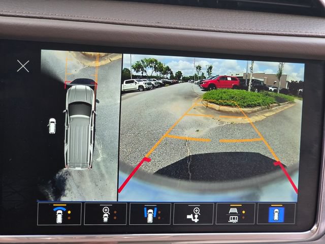 Used 2022 GMC Yukon Denali RWD image 20
