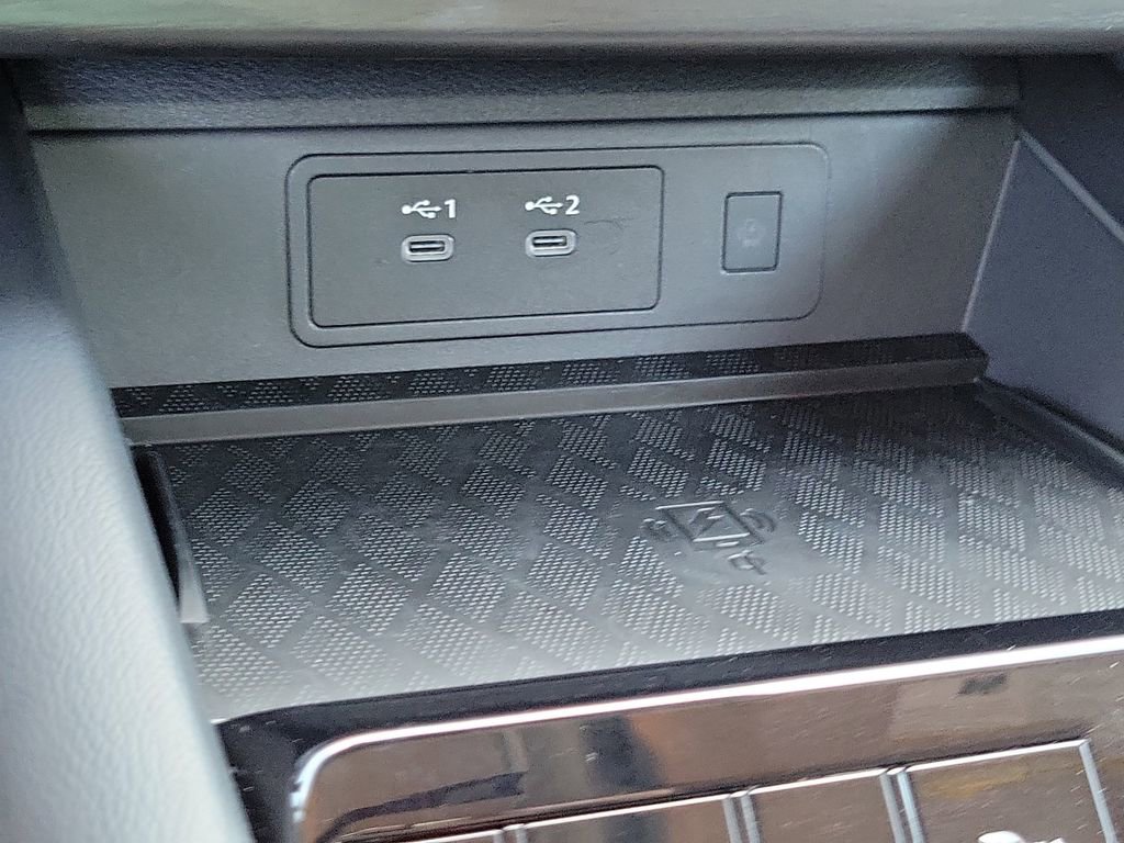 Certified 2025 Nissan Murano SV image 11