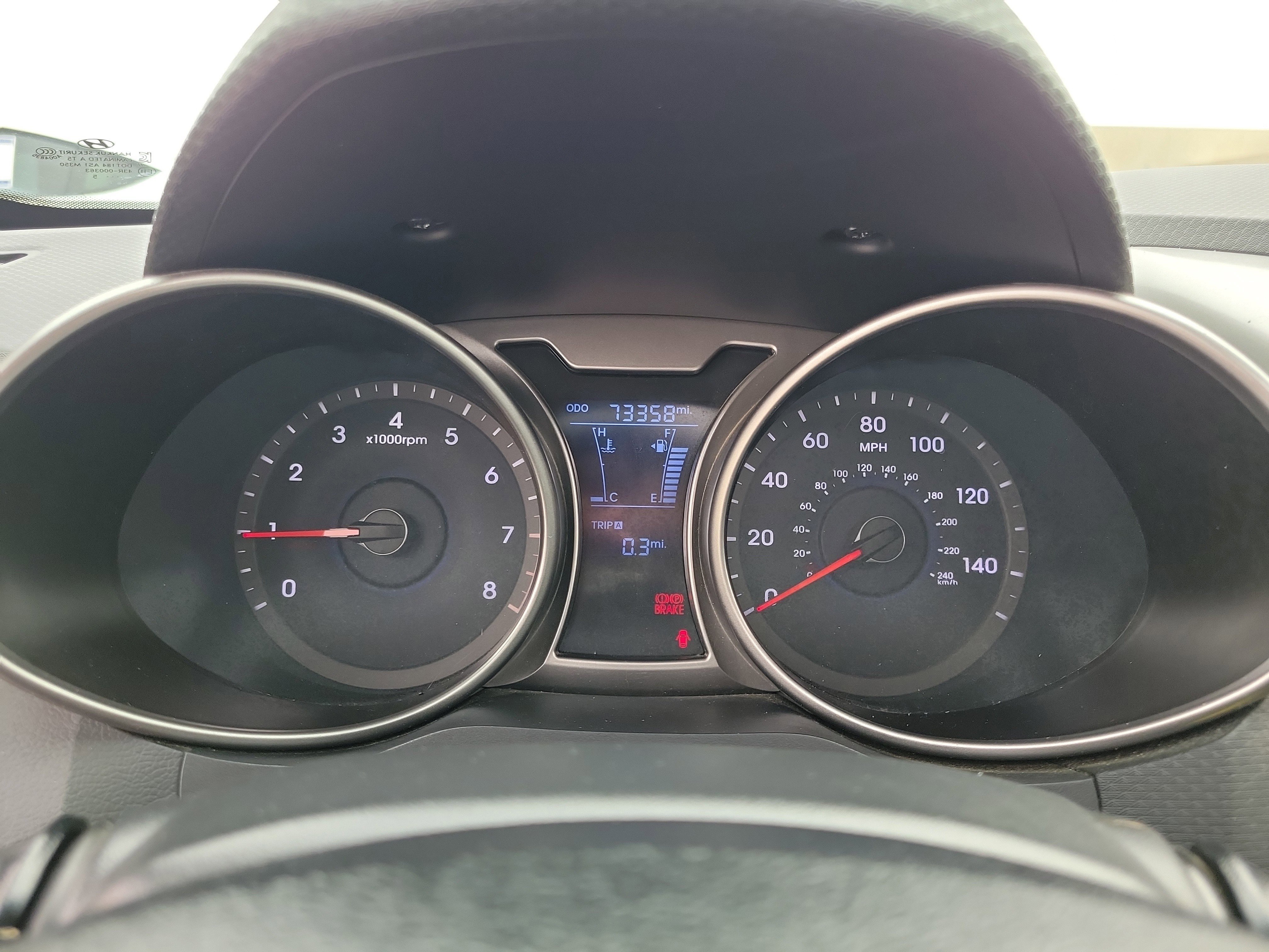 Used 2016 Hyundai Veloster w/ Option Group 02 image 24