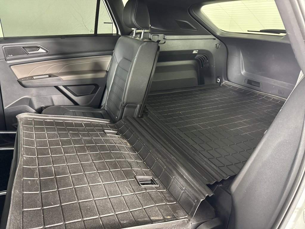 Used 2022 Volkswagen Atlas Cross Sport SEL image 30