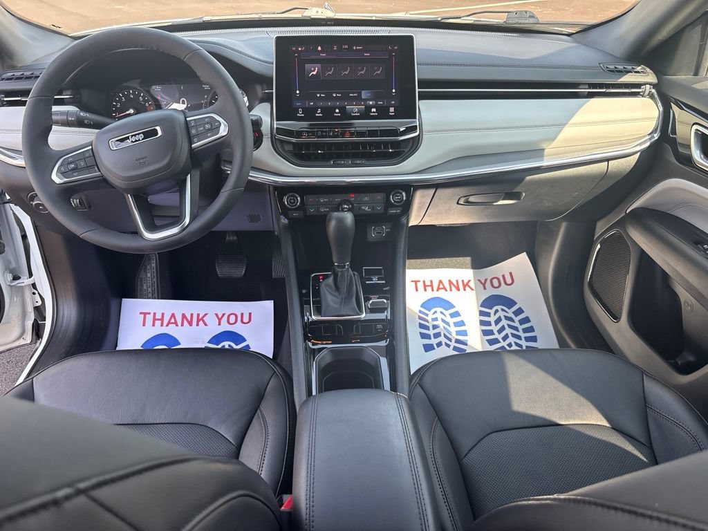 Certified 2023 Jeep Compass Limited AWD/4WD image 30