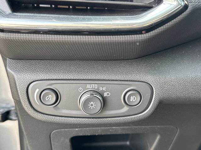 Used 2021 Chevrolet TrailBlazer LT w/ Convenience Package image 25