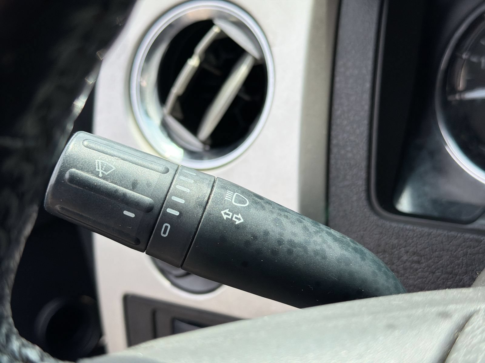 Used 2013 Ford F150 Lariat w/ Luxury Equipment Group AWD/4WD image 32
