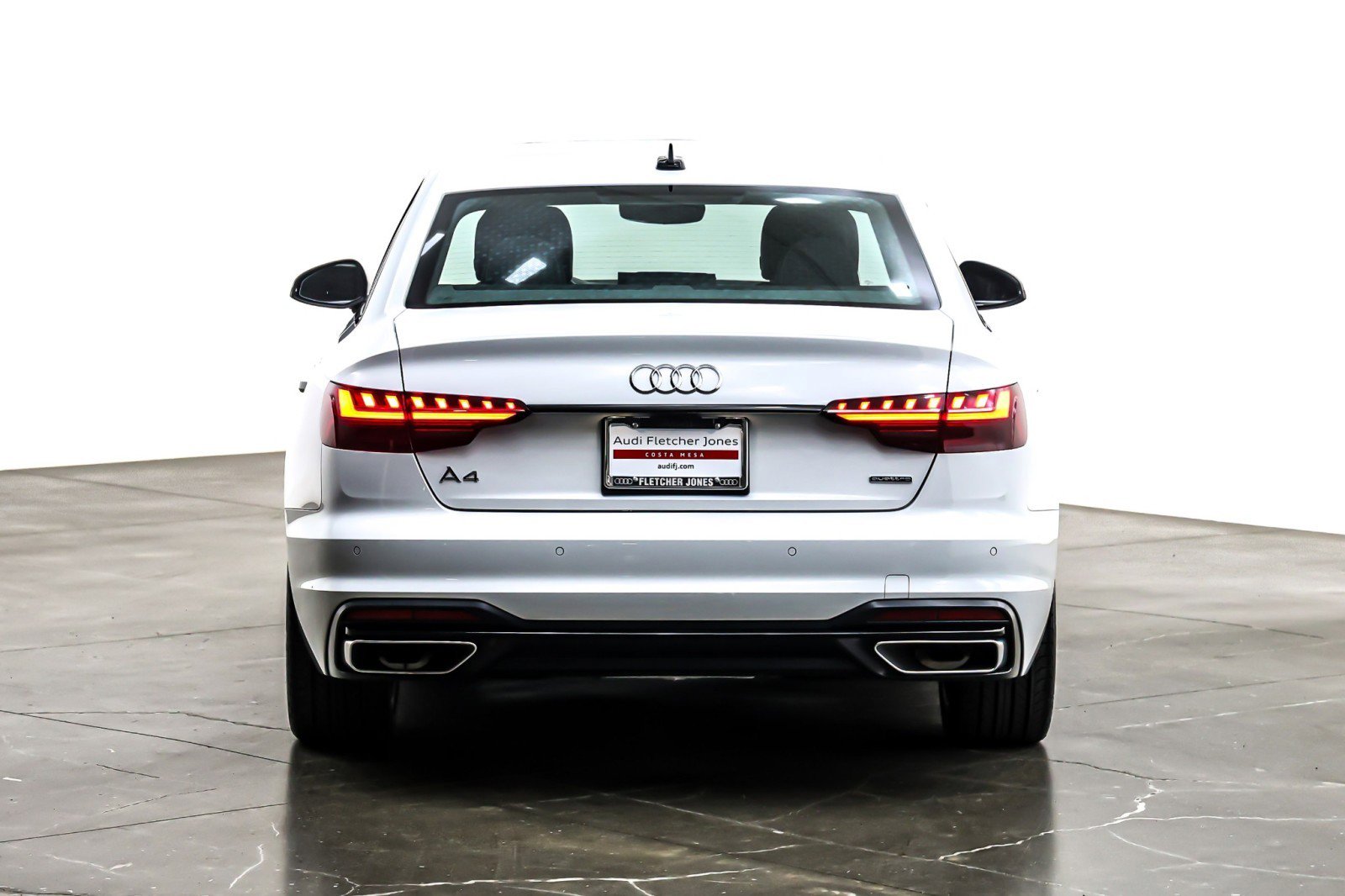 Used 2025 Audi A4 2.0T Premium w/ Convenience Package image 5