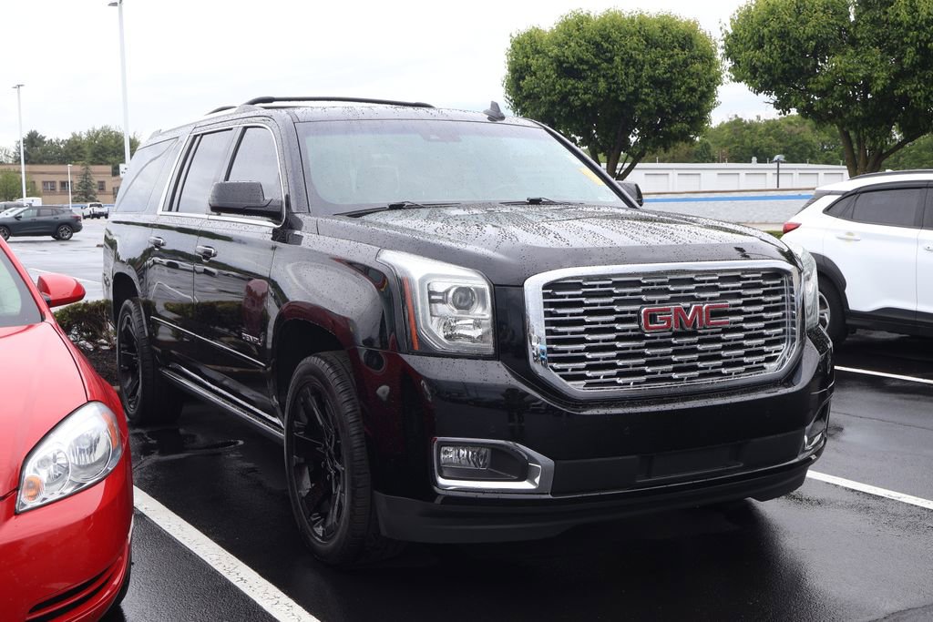 Used 2018 GMC Yukon XL Denali w/ Denali Ultimate Package AWD/4WD image 3