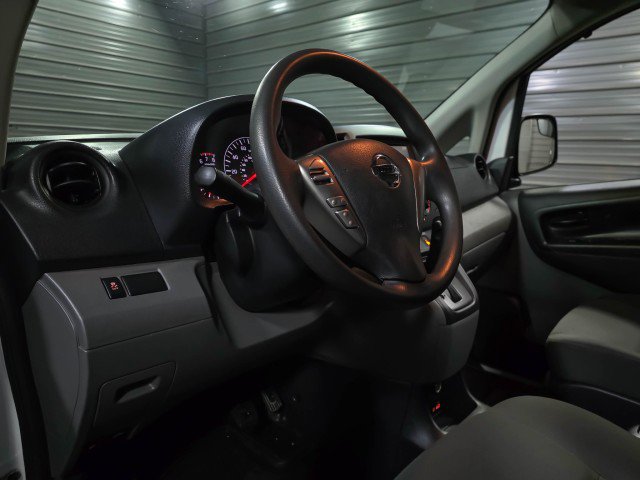 Used 2020 Nissan NV200 S FWD image 13