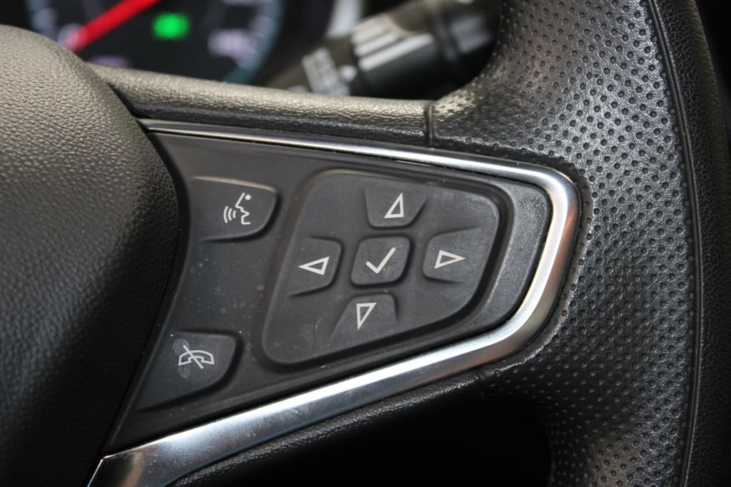 Used 2025 Chevrolet Malibu LT FWD image 41