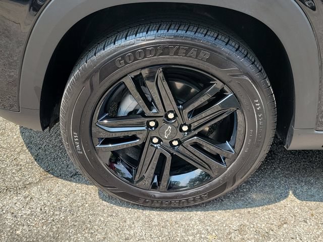 Used 2025 Chevrolet Trax ACTIV w/ Sunroof Package FWD image 5