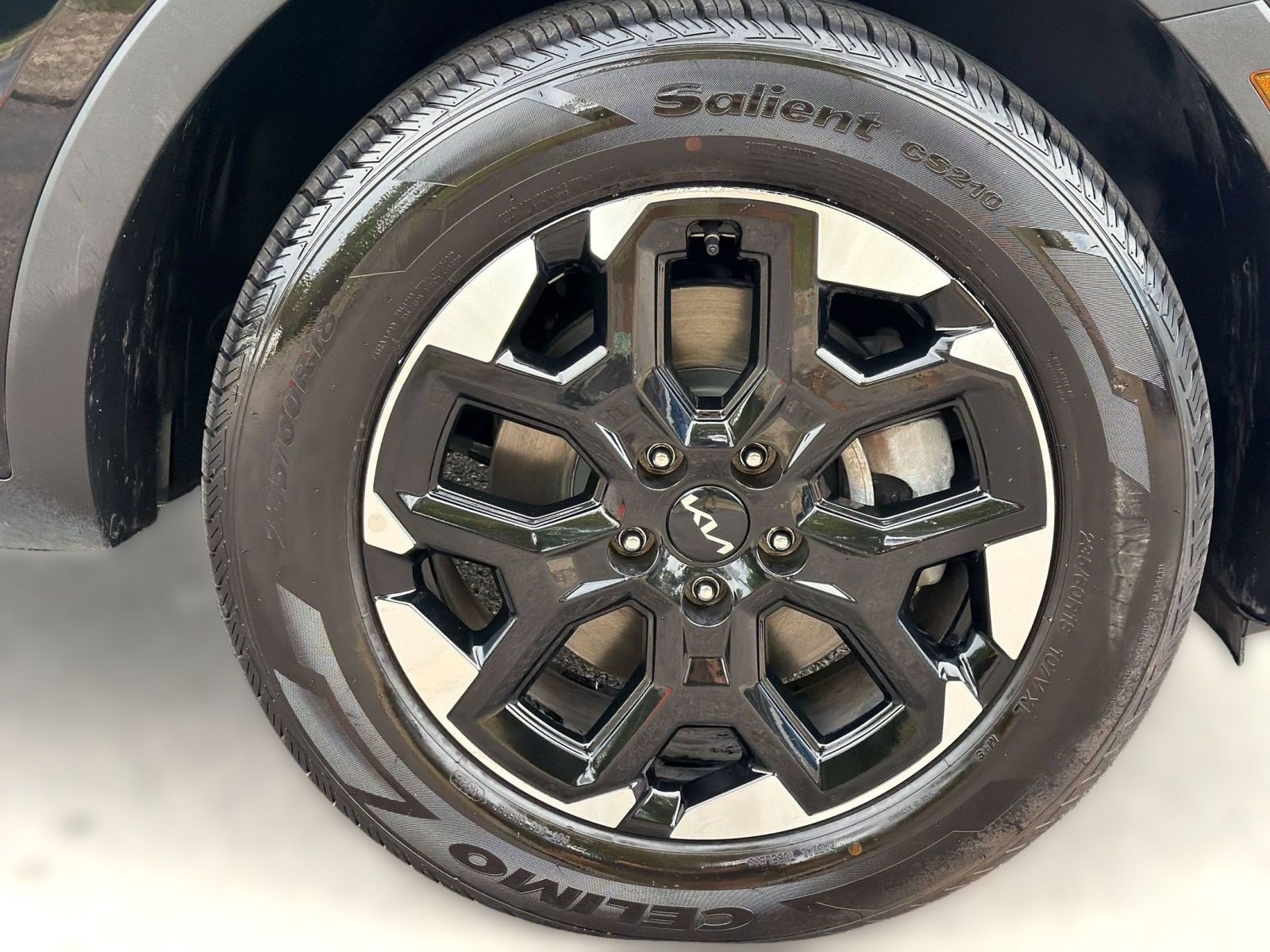 Used 2024 Kia Sorento S AWD/4WD image 12