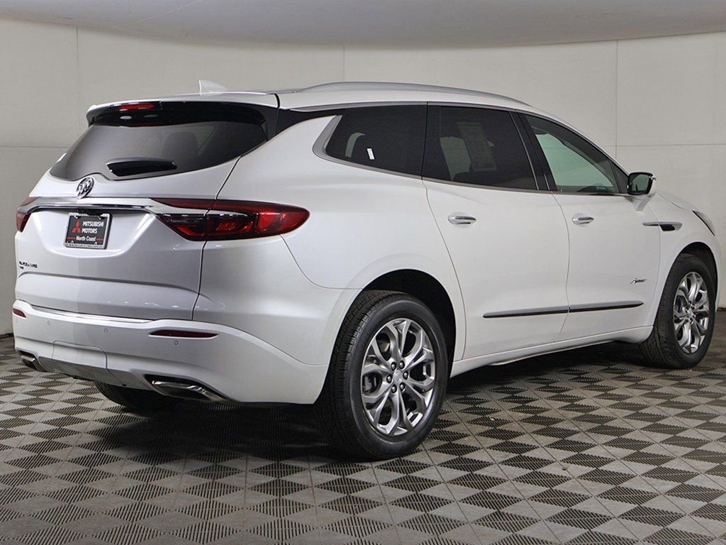 Used 2021 Buick Enclave Avenir w/ Avenir Technology Package image 14