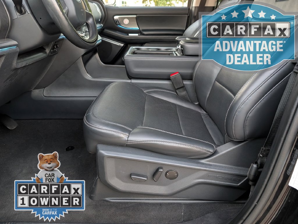 Used 2025 Ford Expedition Max Platinum AWD/4WD image 16