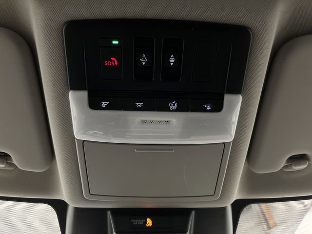 Used 2023 Nissan Rogue SL w/ SL Premium Package image 27