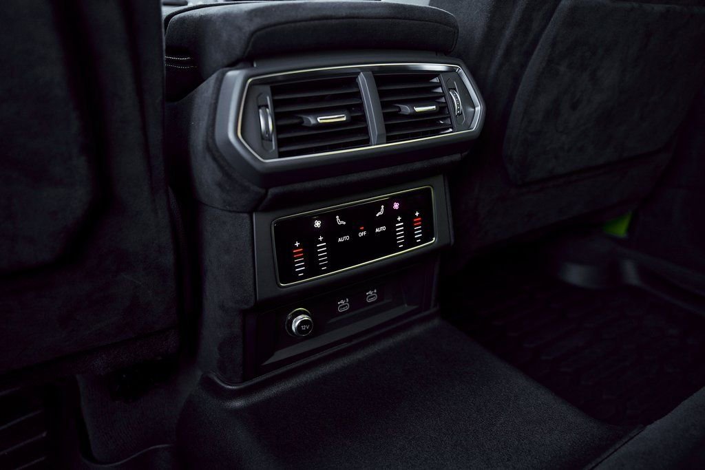 Used 2024 Lamborghini Urus Performante image 56