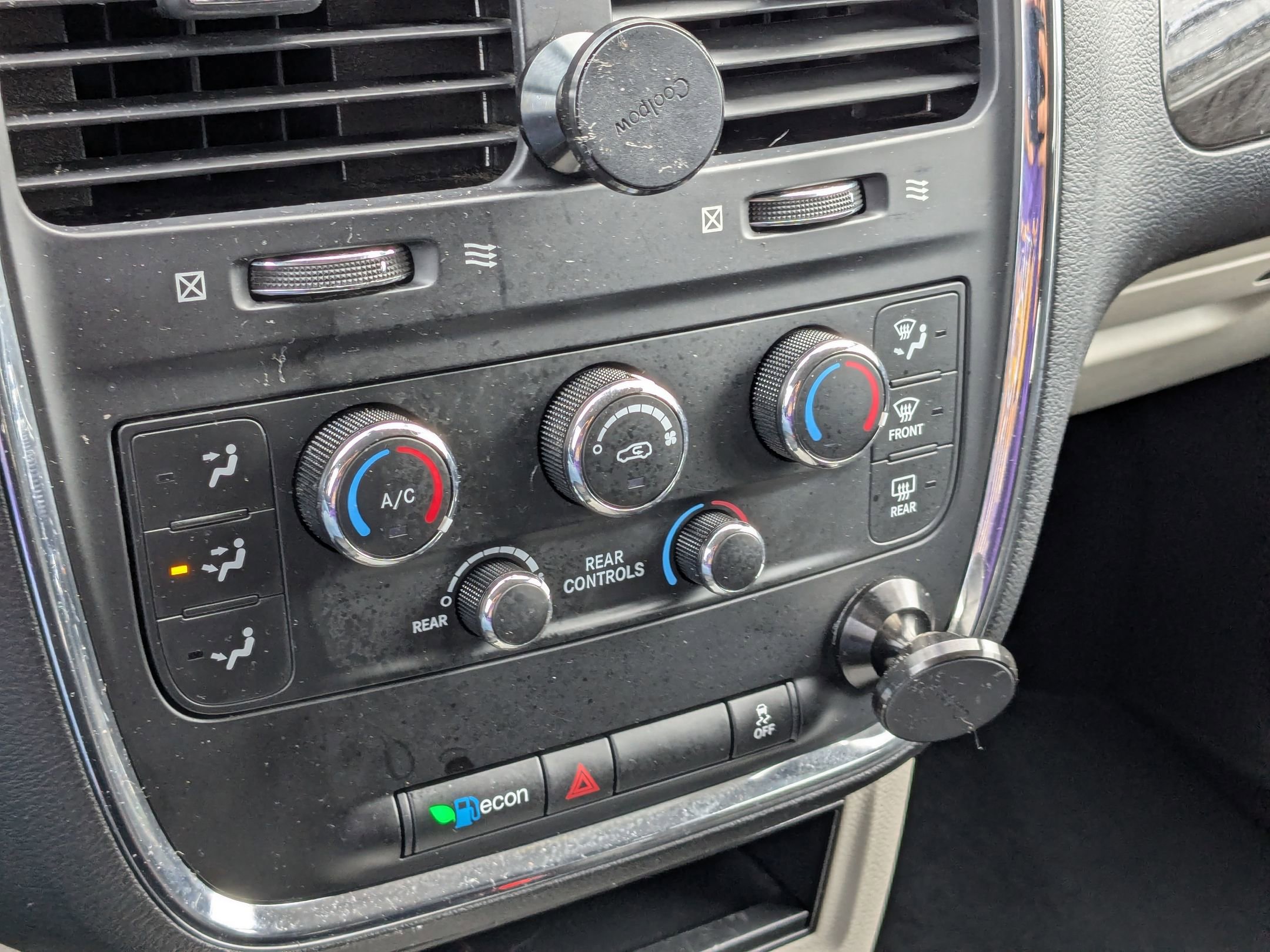 Used 2019 Dodge Grand Caravan SE image 20