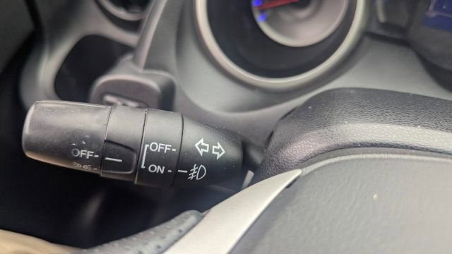 Used 2009 Honda Fit Sport image 26