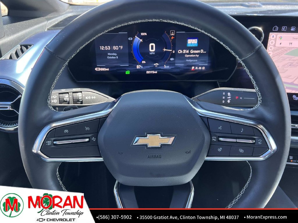 Certified 2024 Chevrolet Equinox EV LT FWD image 19