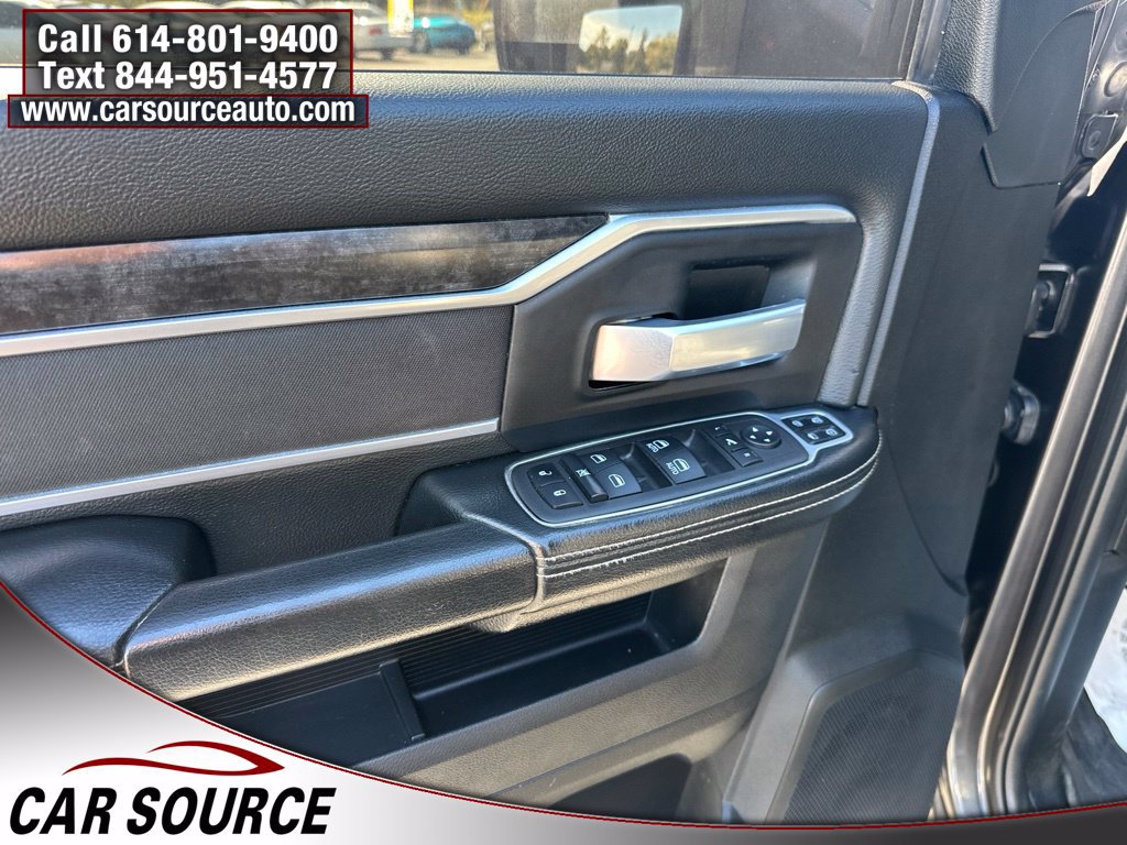 Used 2024 RAM 3500 Big Horn w/ Level 2 Equipment Group AWD/4WD image 17