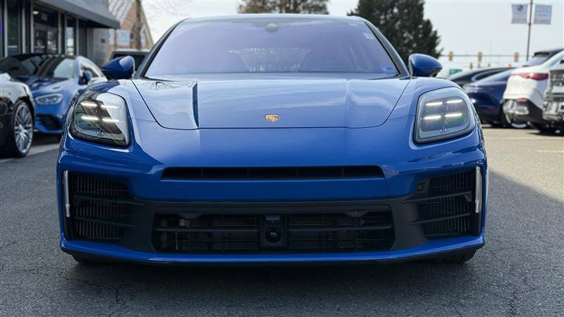 Used 2025 Porsche Panamera 4 image 8