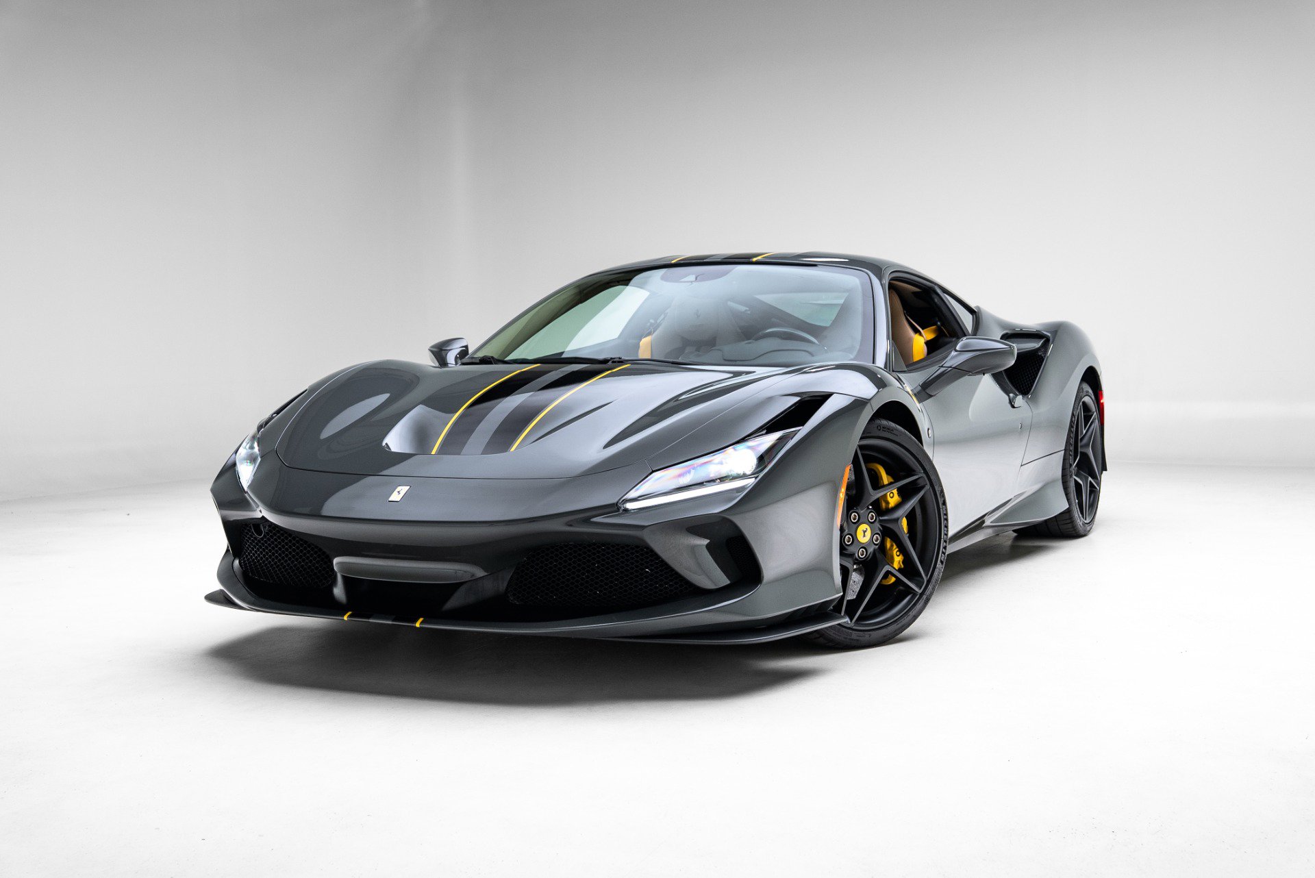 Used 2022 Ferrari F8 Tributo image 50