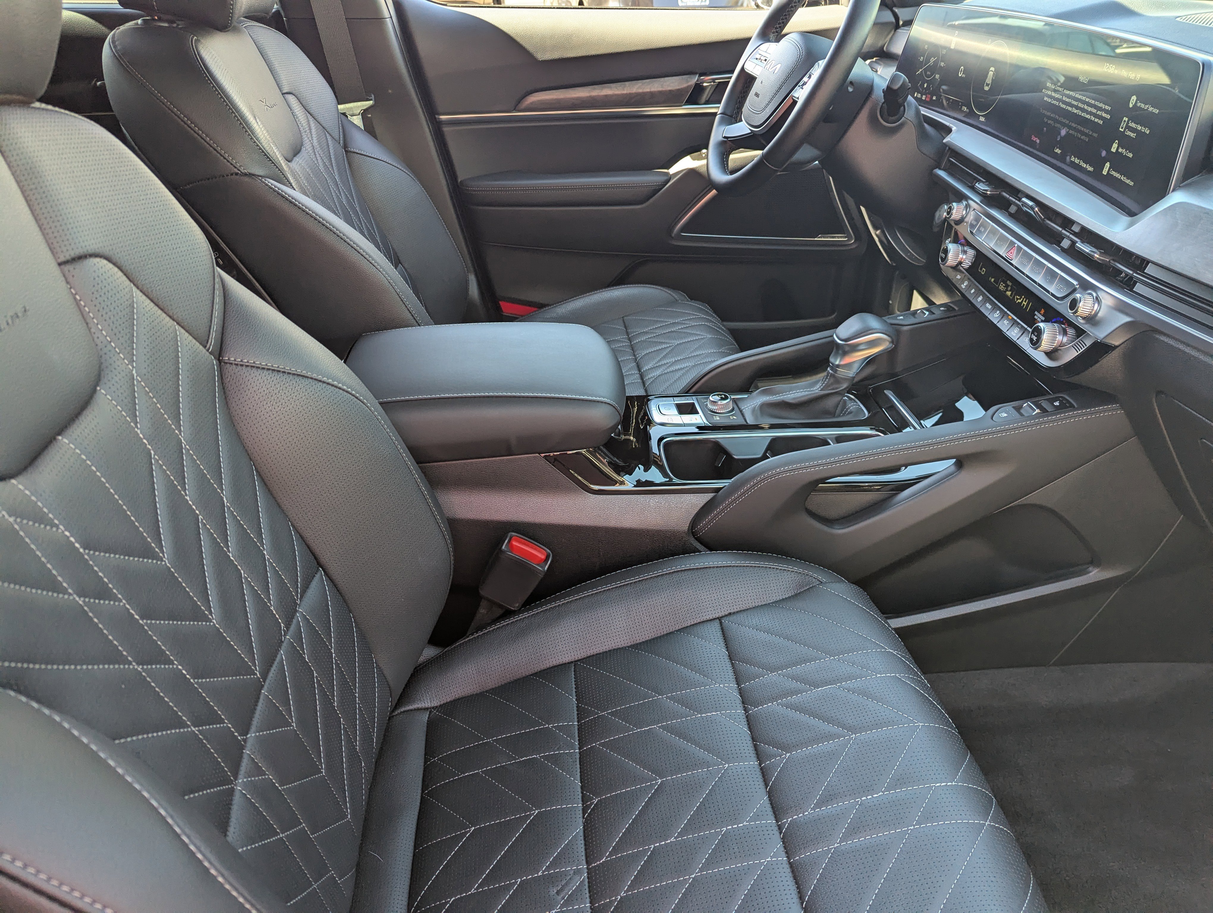 Used 2025 Kia Telluride SX X-Line image 9