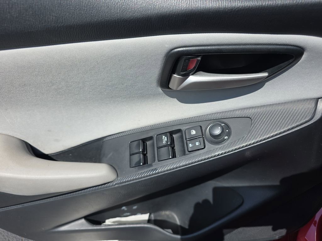 Used 2020 Toyota Yaris LE FWD image 17