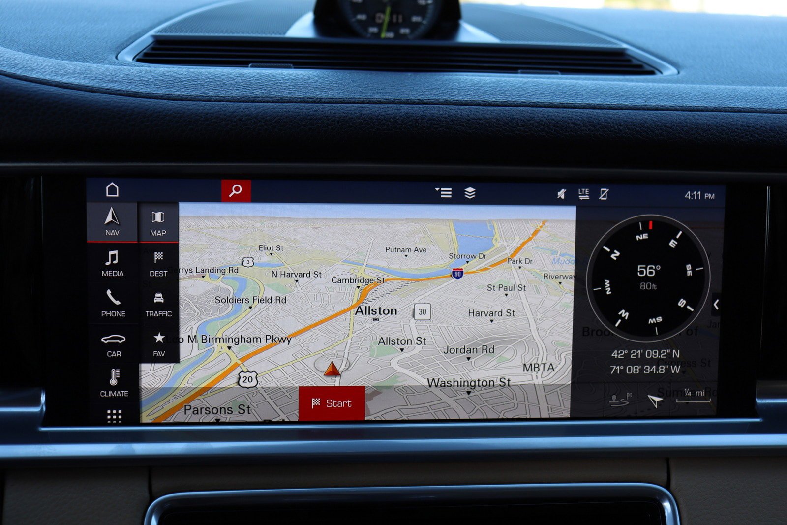 Used 2018 Porsche Panamera 4 w/ Premium Package Plus AWD/4WD image 34