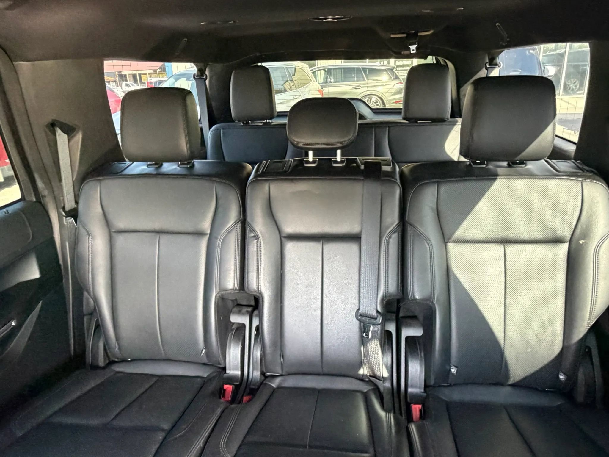 Used 2018 Ford Expedition Max XLT AWD/4WD image 9