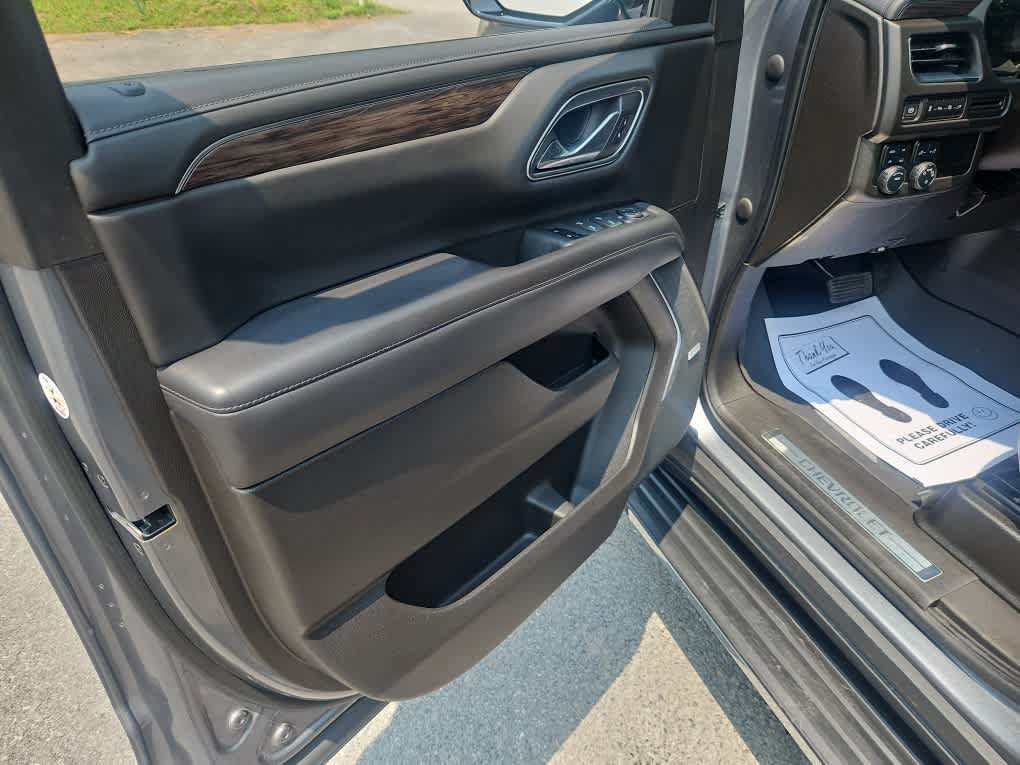 Used 2021 Chevrolet Tahoe LT AWD/4WD image 9