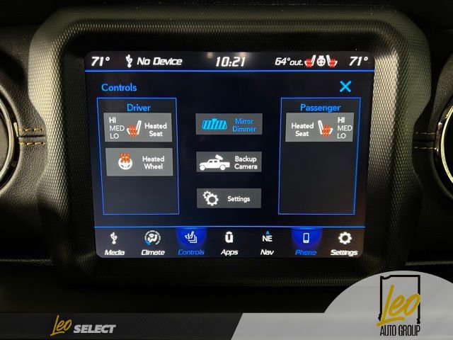 Used 2023 Jeep Gladiator Overland AWD/4WD image 18