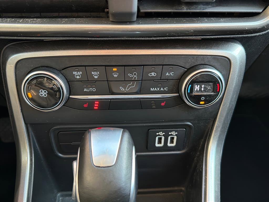 Used 2018 Ford EcoSport SE image 16