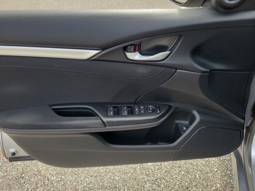 Used 2021 Honda Civic EX image 11