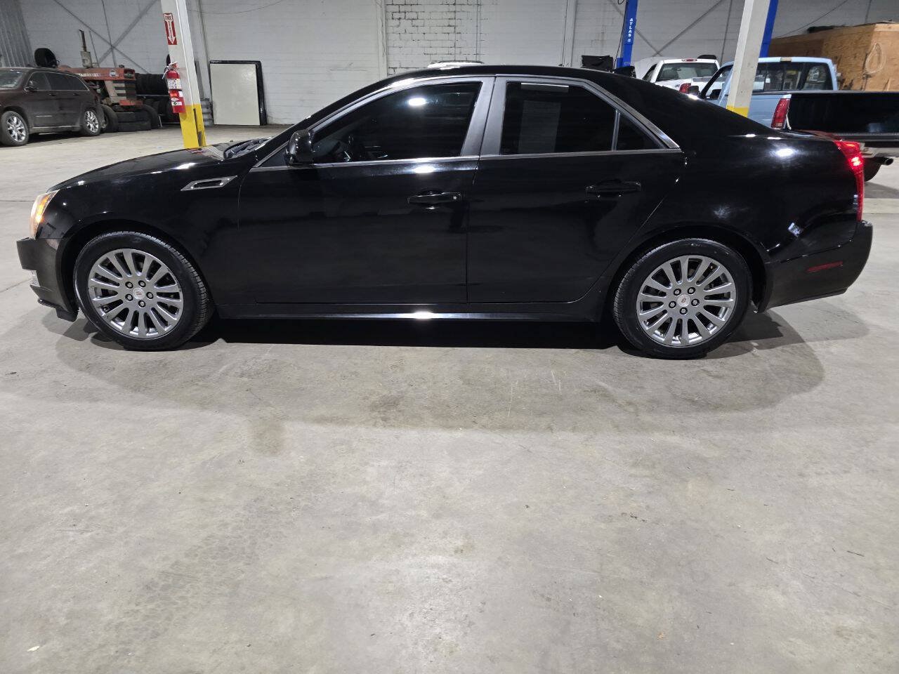 Used 2011 Cadillac CTS Performance AWD/4WD image 5