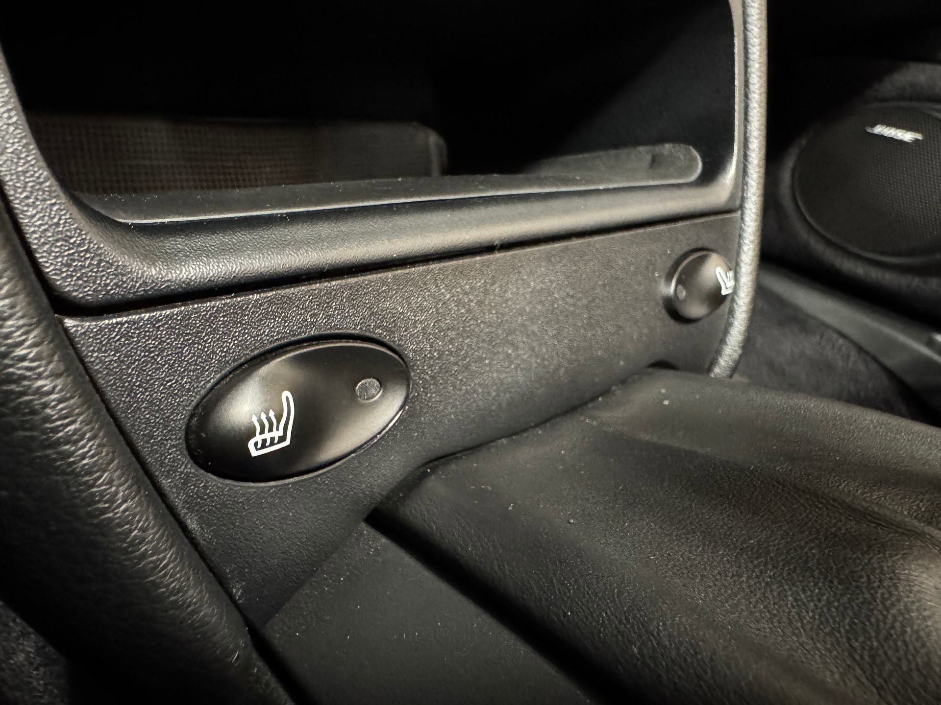 Used 2003 Porsche 911 Carrera RWD image 46
